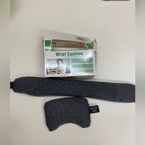 IMAK ergoBead long wrist cushion and wrist rest (gray)